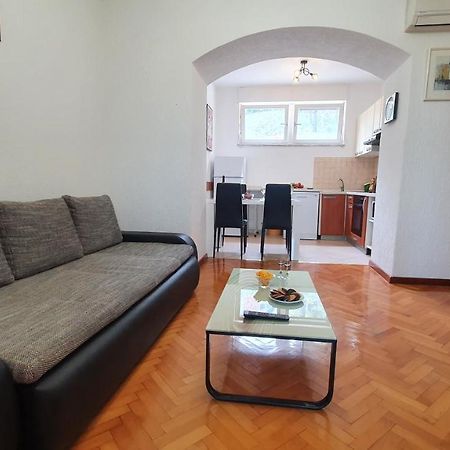 Apartments Anamarija Οπατία Εξωτερικό φωτογραφία