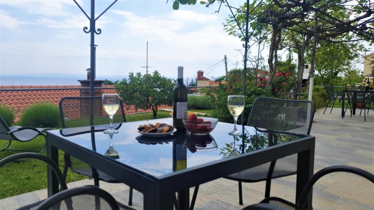 Apartments Anamarija Οπατία Εξωτερικό φωτογραφία