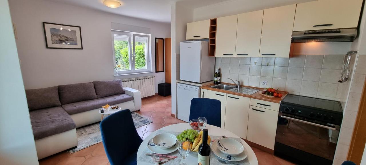 Apartments Anamarija Οπατία Εξωτερικό φωτογραφία