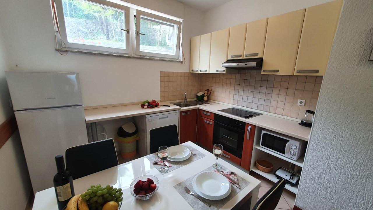 Apartments Anamarija Οπατία Εξωτερικό φωτογραφία