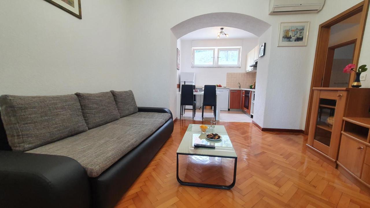 Apartments Anamarija Οπατία Εξωτερικό φωτογραφία