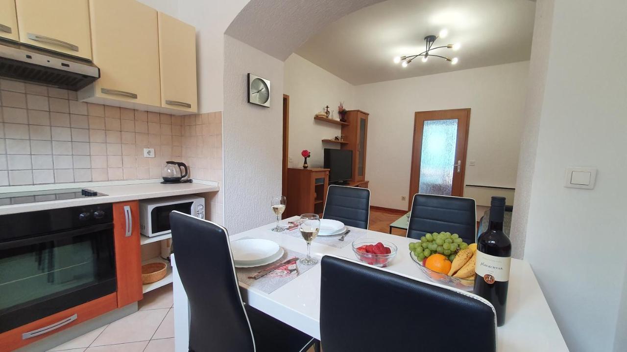 Apartments Anamarija Οπατία Εξωτερικό φωτογραφία